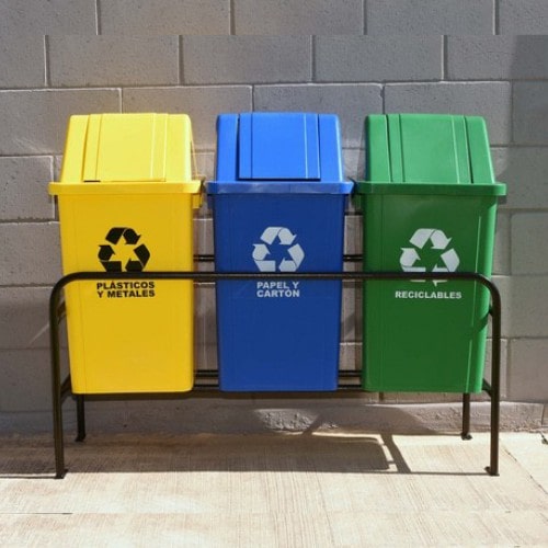 tachos de basura por colores + inscripciones