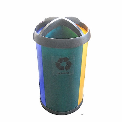 Estación de reciclaje con 4 cestos codificados por color para separación de residuos