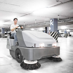 Barredora industrial Nilfisk SW8000 Hibrida - Imagen 3